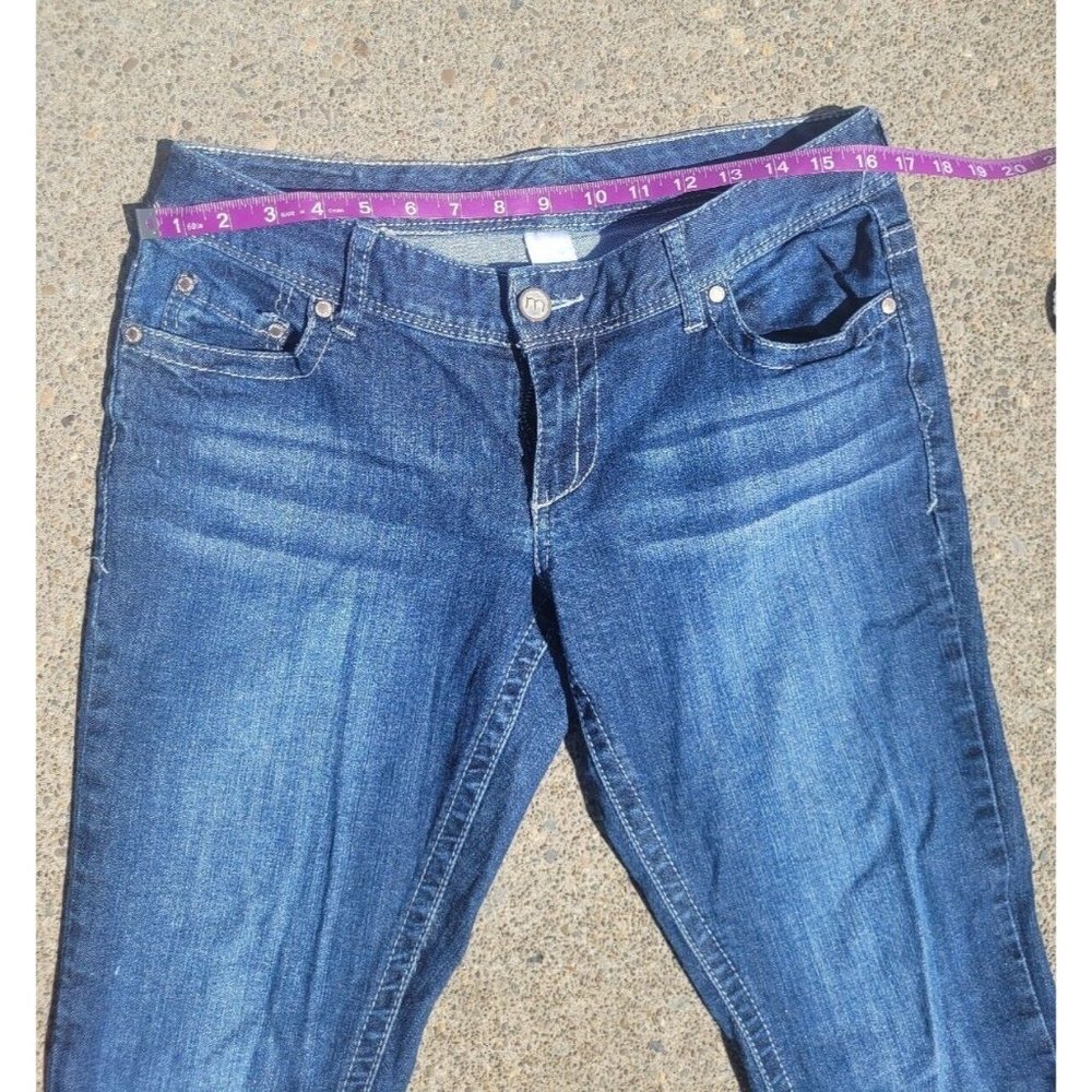 Maurices Jeans Women's 7/8 Blue Mid-Rise Bootcut Denim 30x31 - Picture 5 of 12